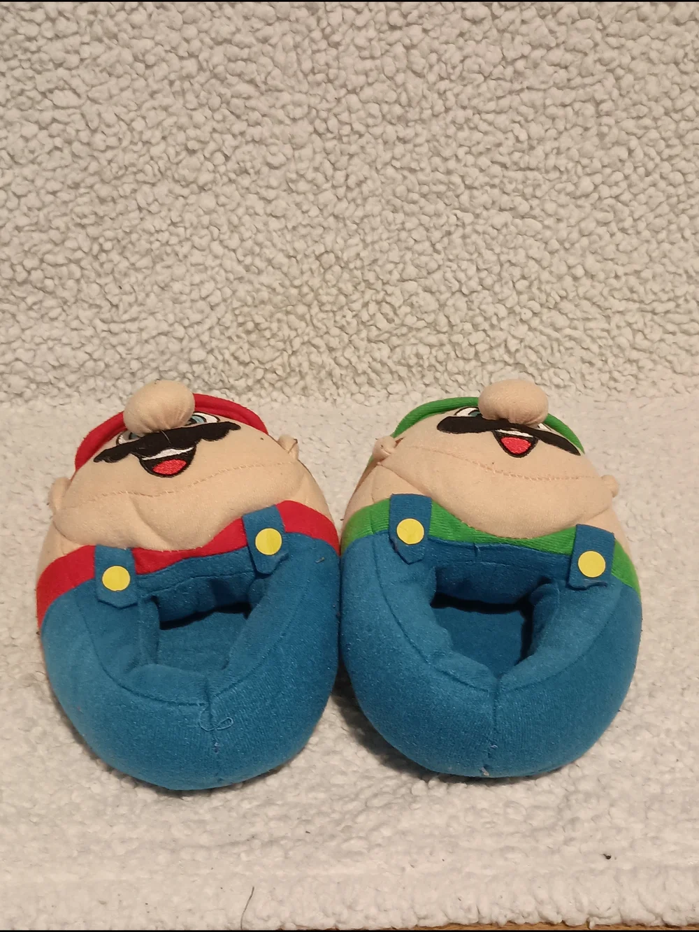 Nintendo Mario & Luigi Plush Kids Footie Slippers - Red, Green & Blue Boys 11-12
